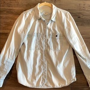 Madewell faded blue button up shirt